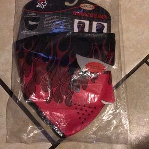 Neoprene face mask